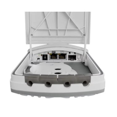 FTC21-ups: A weatherproof IP55 2.5 Gigabit fiber to 2x GbE with SwitchOS and battery backup